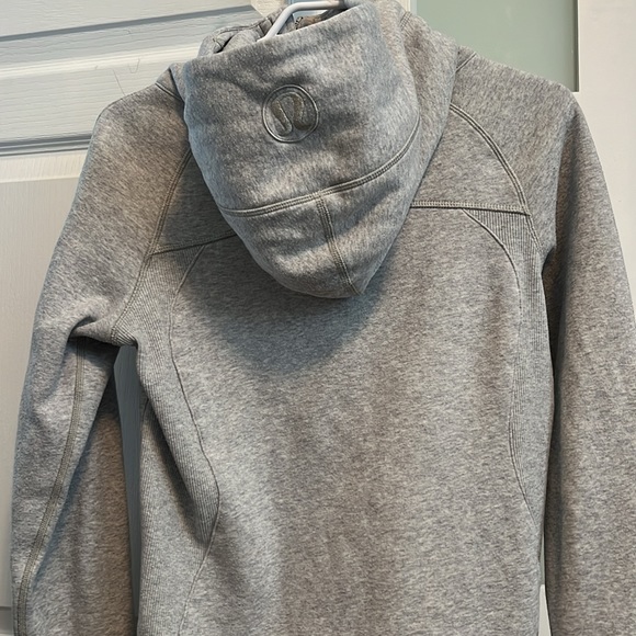 Women lululemon scuba sweater - Picture 3 of 3